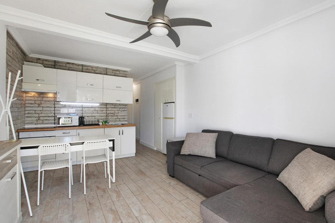 Apartment At 30 Mts From Sea Playa de las Americas  Exterior photo